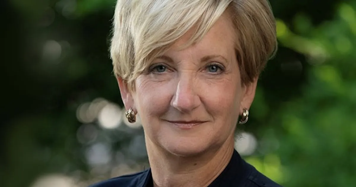 ISM: U.S. Manufacturing Contracts for Ninth Straight Month as PMI Drops